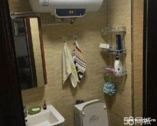 解放路山大路華強朝南向60平精裝家具家電齊全領包入住看圖說話
